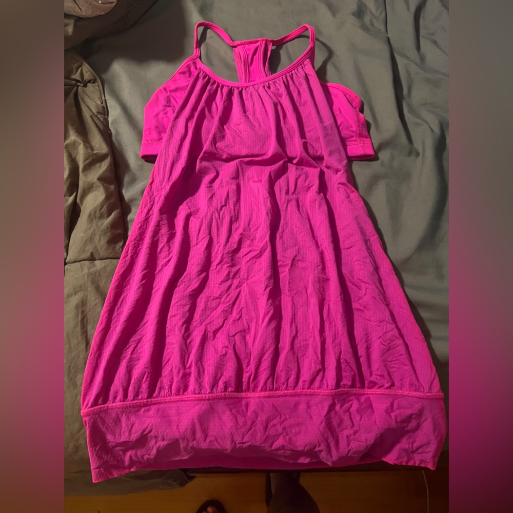 Pink lululemon tank with built in bra
